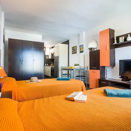 Апартаменти 926 Fabulous Sea View Of Lasamericas, Beach Front Studio! *