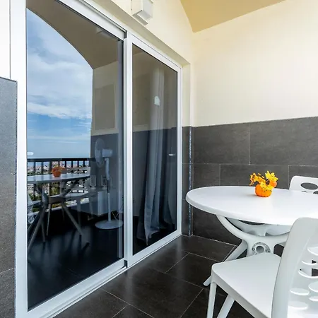 926 Fabulous Sea View Of Las Americas, Beach Fro3Nt Studio! Daire Playa de las Américas