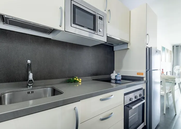 Apartman 926 Fabulous View Of Lasamericas, Seafront Studio! *