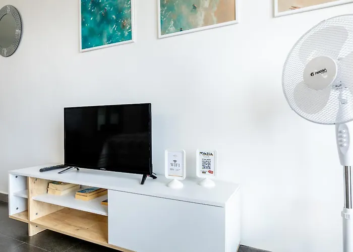 926 Fabulous View Of Lasamericas, Seafront Studio! Playa de las Américas