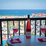 Apartman 926 Fabulous View Of Lasamericas, Seafront Studio! *
