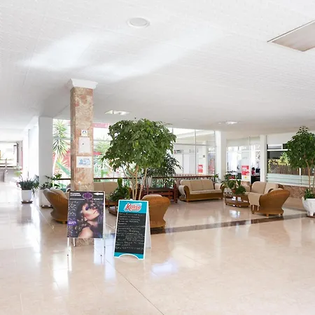 Appartement 926 Fabulous View Of Lasamericas, Seafront Studio! *