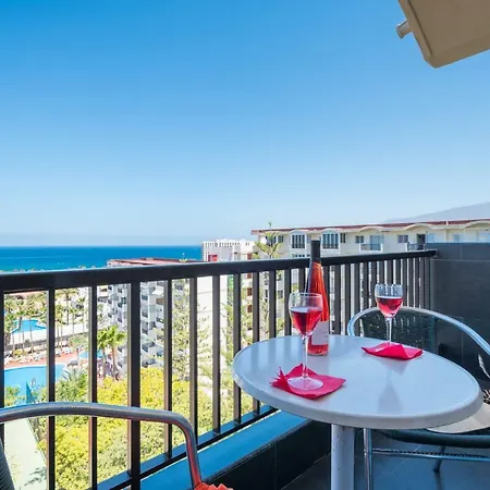 شقة 926 Fabulous Sea View Of Lasamericas, Beach Front Studio! *