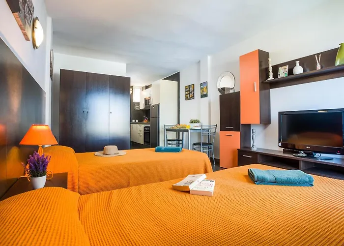 Appartement 926 Fabulous View Of Lasamericas, Seafront Studio! *